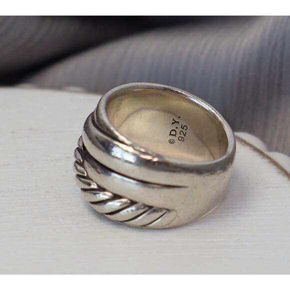 David Yurman Sterling Silver Cross Over Cable Band Ring 16.18G / Sz 7 - Picture 3 of 4